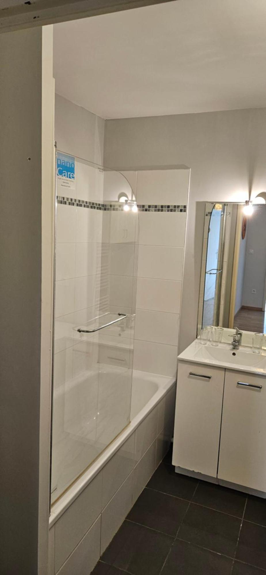 Appartement 2 Chambres Avec Terrasse Et Garage Saint-Andre-lez-Lille Esterno foto